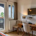 La Du Coteau 4*