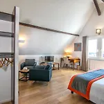 Bed and breakfast La Du Coteau 4*