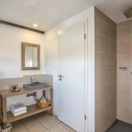 Bed and Breakfast La Du Coteau Ομπερναί