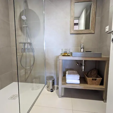 Bed and Breakfast La Du Coteau 4*