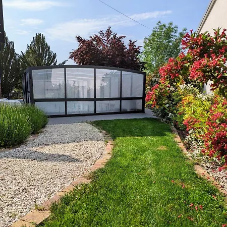 La Du Coteau Ομπερναί