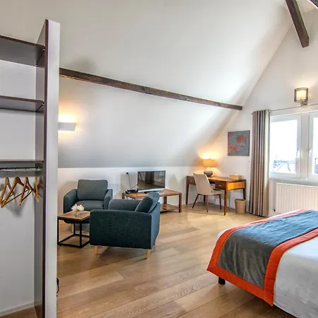 Bed & Breakfast La Du Coteau 4*