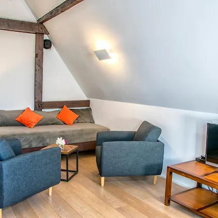 La Du Coteau Bed & Breakfast 4*